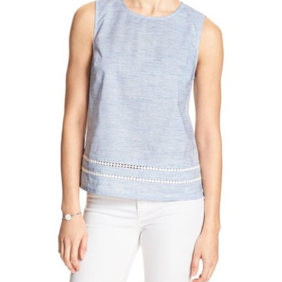 Banana Republic Tops - ❤️Banana Republic Light Blue Stripe Crochet Top